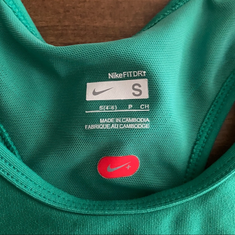 Nike FitDry Athletic Tank Women’s S (4-6) - Picture 3 of 10